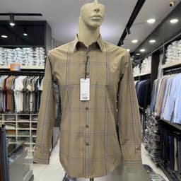 Áo sơ mi nam Owen dài tay màu nâu kẻ regular fit vạt bầu vải sợi tre AR260671DT 1