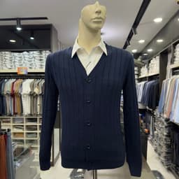 Áo len nam Owen màu xanh tím than hoạ tiết chìm cổ tim cài khuy cardigan regular fit ALD266505_NA 1