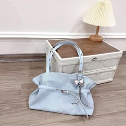 Túi xách nữ thời trang quai ngắn với nơ, túi đeo vai năng động và phong cách cá tính. 4
