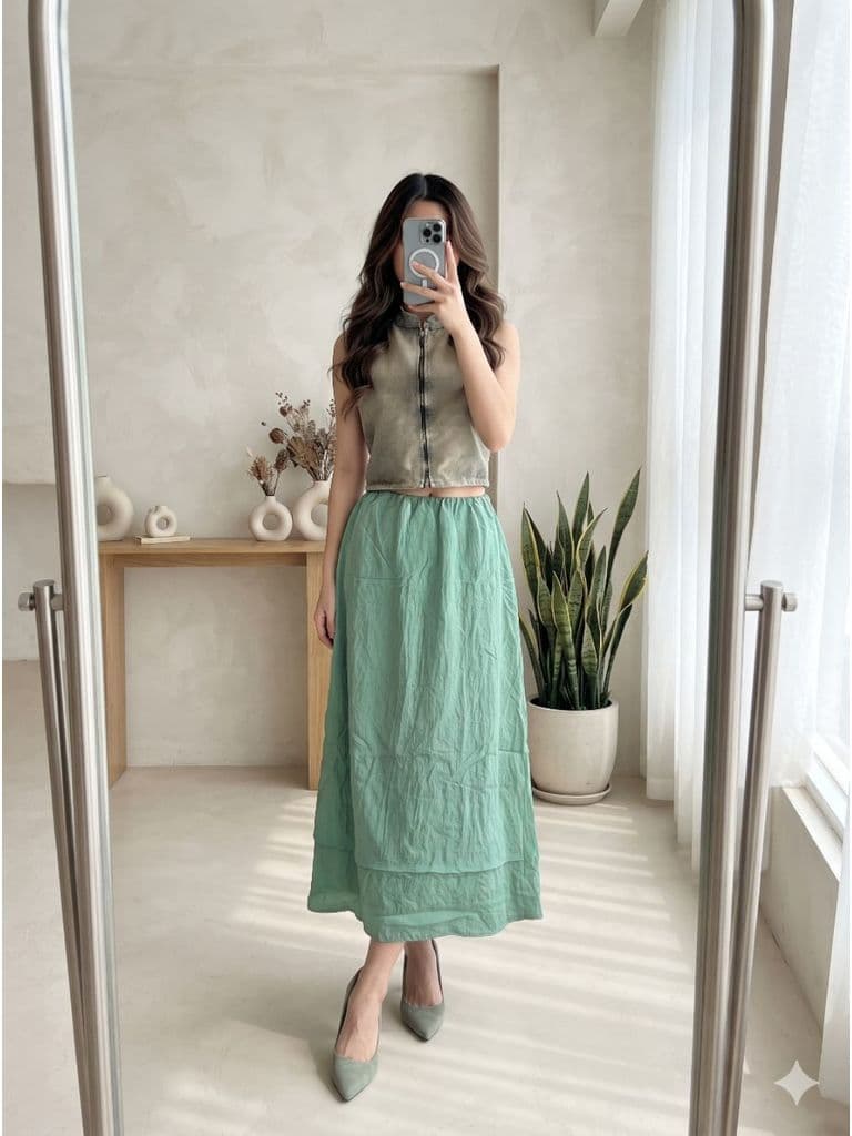 [2hand] Chân váy vải gió xanh ngọc 2 lớp xẻ tà sau cạp chun size M