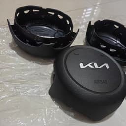 (logo mới) Nắp đậy túi khí, mặt còi vô lăng Kia Cerato/k3 (2019-2025) 2