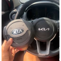 (logo mới) Nắp đậy túi khí, mặt còi vô lăng Kia Cerato/k3 (2019-2025) 5