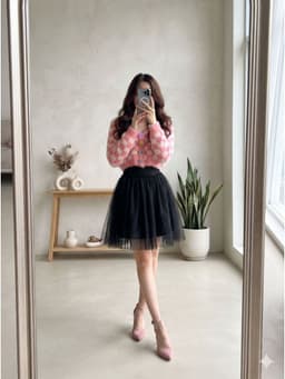 Áo khoác len lông thỏ dáng croptop kẻ hồng trắng cúc tim size S M 1