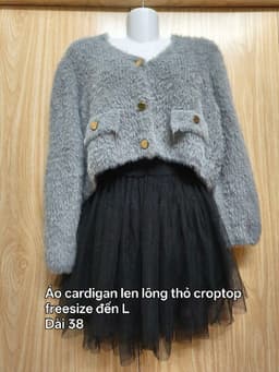 [2hand] Áo cardigan len lông thỏ dáng croptop xám phối túi freesize đến L 2