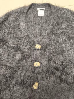 [2hand] Áo cardigan len lông thỏ xám đậm size S M 4