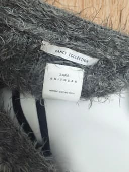 [2hand] Áo cardigan len lông thỏ xám đậm size S M 5