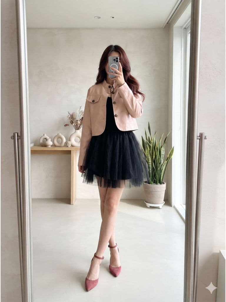 [2hand] Áo khoác da dáng ngắn hồng chưa cắt thùa khuyết size S M