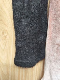 [2hand] Áo cardigan lông thỏ dáng croptop đen cúc nhỏ len gân mỏng có đệm cầu vai size S M 5