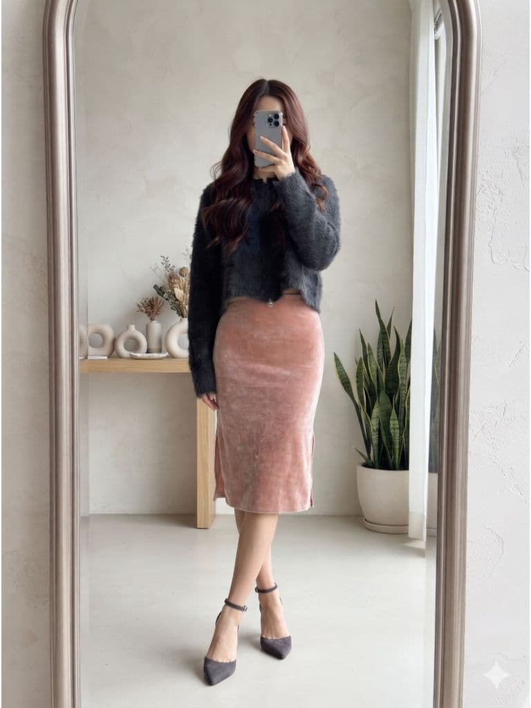 [2hand] Áo khoác len lông thỏ khoá kéo 2 đầu đen có mũ chất đanh freesize đến L