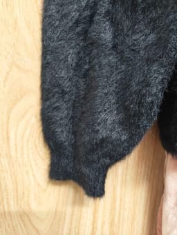 [2hand] Áo cardigan len lông thỏ cúc to đen freesize đến XL 4