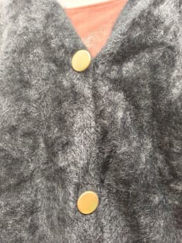 [2hand] Áo cardigan len lông thỏ cúc to đen freesize đến XL 5