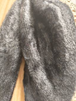 [2hand] Áo choàng croptop len lông thỏ đen size S M 4