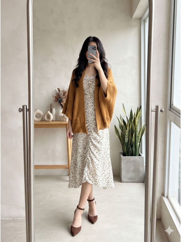 [2hand] Áo khoác len lông kiểu khăn choàng cánh dơi nâu tây freesize đến XL