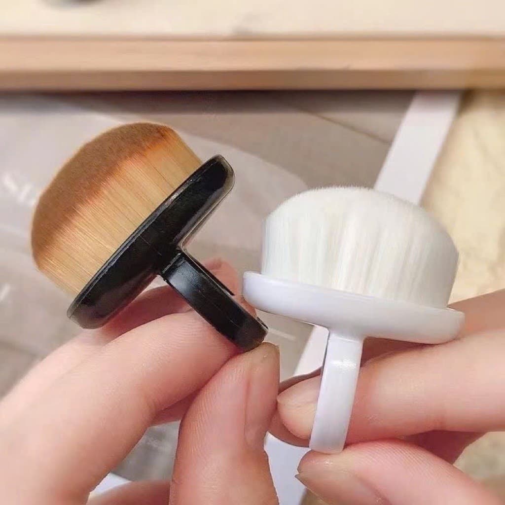 Nhẫn phủi bụi đa năng có nhẫn đeo tay,  chổi phủi làm nail Lông siêu mềm mượt kèm nhẫn đeo tay - Hoangquy.233