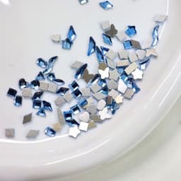 Đá đính móng nail nhiều màu, mix hình tim sao giọt nước, đế bạc – Gói khoảng 100 viên 8