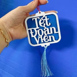 Combo 5 Thẻ Gỗ Liễn Gỗ Treo "Tết Đoàn Viên" Vải Dạ Tua Rua 2 Size 8.5x9.5cm và 6.5x8cm Decor Tết - Xinh Decor 6