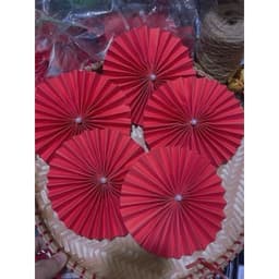 Set 6 Quạt giấy đỏ may mắn trang trí tết đã gấp sẵn, quạt trang trí nhà cửa hút tài lộc - Xinh Decor 9