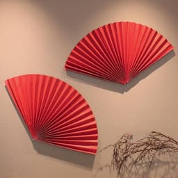 20 tờ giấy gấp quạt đỏ nhung trang trí khổ 55*80cm, giấy gập quạt có nếp gấp sẵn - Xinh Decor 6