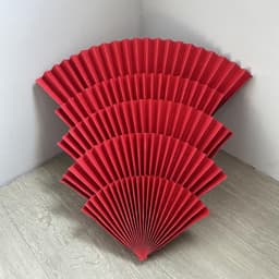 20 tờ giấy gấp quạt đỏ nhung trang trí khổ 55*80cm, giấy gập quạt có nếp gấp sẵn - Xinh Decor 8