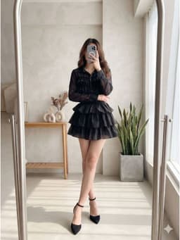 [2hand] Set 3 món (có bán rời) áo sơ mi voan phối ren + áo 2 dây thun gân + chân váy voan 3 tầng cạp chun có quần đen 1