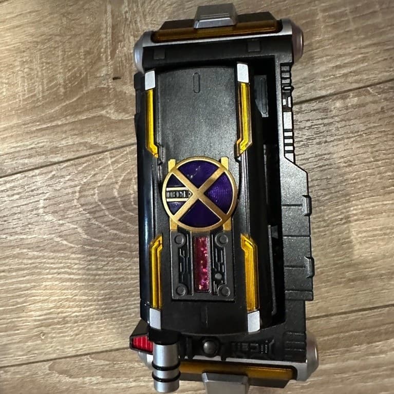 Kamen rider Kaixa bootleg có trầy siêu nhân mặt nạ