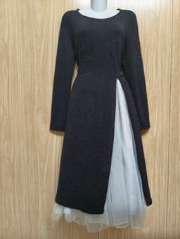 [2hand] Đầm thun đen dệt kim sa bling xẻ tà cao size L XL 3