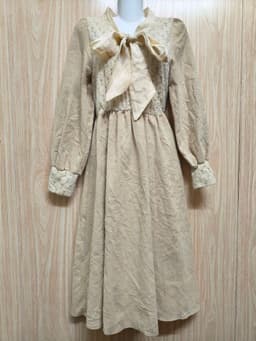[2hand] Đầm nhung tăm phối ren lông thỏ buộc nơ voan eo chun lót nỉ mỏng size S M nhỏ 3