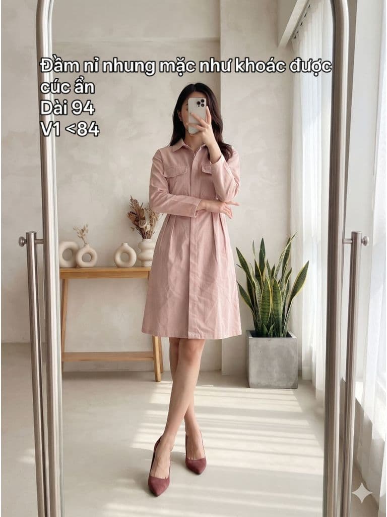 [2hand] Đầm nỉ nhung hồng dáng babydoll mặc như khoác được cúc ẩn size S