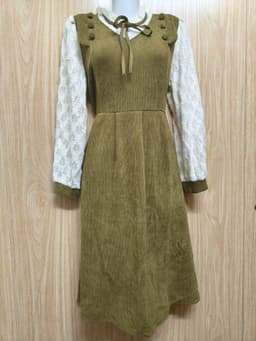 [2hand] Đầm nhung tăm rêu phối ren lông thỏ trắng buộc nơ cúc bọc eo chun sau size M L 3