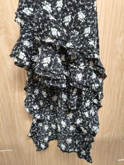 [2hand] Đầm 2 dây voan hoa 2 lớp mullet lệch kiểu tầng khoá kéo sau size M 4