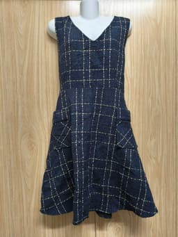 [2hand] Đầm dạ tweed sát nách xanh than cổ V có túi dáng xoè  kéo khoá sau có lớp lót size L XL 3