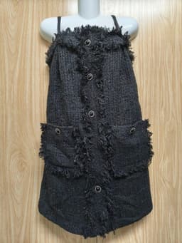 [2hand] Đầm dạ tweed mềm dày 2 dây đen tua rua 2 túi cúc đen có lớp lót size XS S 3