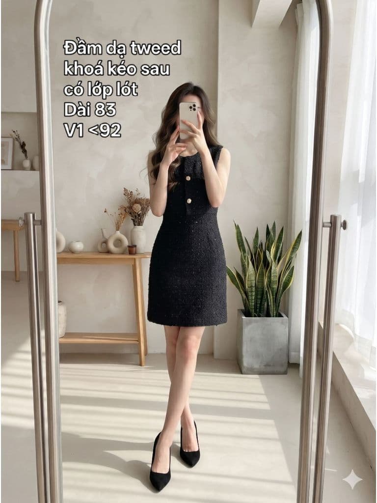 [2hand] Đầm dạ tweed sát nách nhấn 1 li đính cúc đá khoá kéo sau có lớp lót size M L nhỏ
