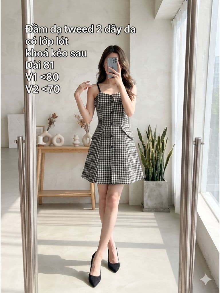 [2hand] Đầm dạ tweed 2 dây da cúc đồng nhám có lớp lót khoá kéo sau size XS S