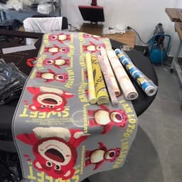 Logo in theo yêu cầu, tên bé, ủi balo, mác quần áo, sticker dán quần áo dễ dàng thao tác bằng bàn là 2