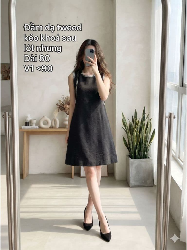 [2hand] Đầm dạ tweed sát nách đen viền xương cá kéo khoá sau lót nhung size M