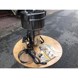 Máy Xay Bột Seka 4.5kg –chuyên dùng để xay các loại hạt ngũ cốc, dược liệu, gia vị khô, thảo mộc, tam thất… 4