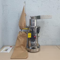 MÁY NGHIỀN DƯỢC LIỆU 6 BÚA 4 Mặt Sàng– HIỆU QUẢ VƯỢT TRỘI Với công suất 2500W-5 – 10 kg dược liệu 5