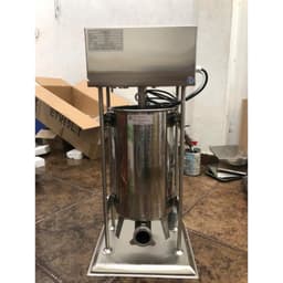 Máy đùn xúc xích,lạp xưởng chạy điện, máy Nhồi lòng dồi loại 15L Chất liệu inox không rỉ, nhiều cỡ ống đùn 2