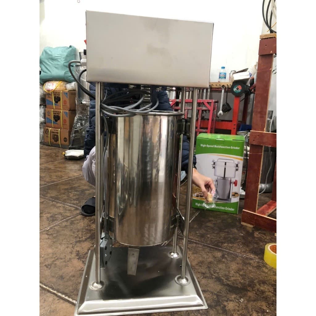 Máy đùn xúc xích,lạp xưởng chạy điện, máy Nhồi lòng dồi loại 15L Chất liệu inox không rỉ, nhiều cỡ ống đùn