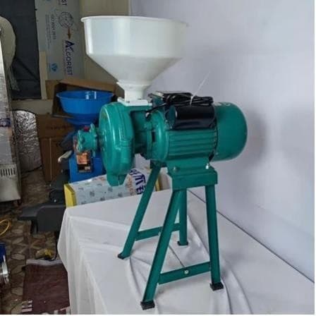 Máy Xay Nghiền Ngũ Cốc & Cám Cá 2.2kW - Năng Suất 100-150kg/h, Bảo Hành 12 Tháng Chính Hãng