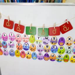 Bộ tập viết chữ chìm Montessori 5