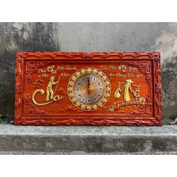 Tranh đồng hồ gỗ hương đỏ khung đục kích thước 41*81cm 3