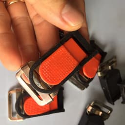Bộ Khóa mũ bảo hiểm ,khóa cài,móc cài,quai nhựa cho mũ bảo hiểm nửa đầu,nón bảo hiểm 1/2,3/4,fullface 4