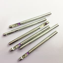 Đục lỗ thắt lưng nam nữ 3mm và 3.5mm, đinh đục lỗ dây lưng da chất liệu hợp kim 3