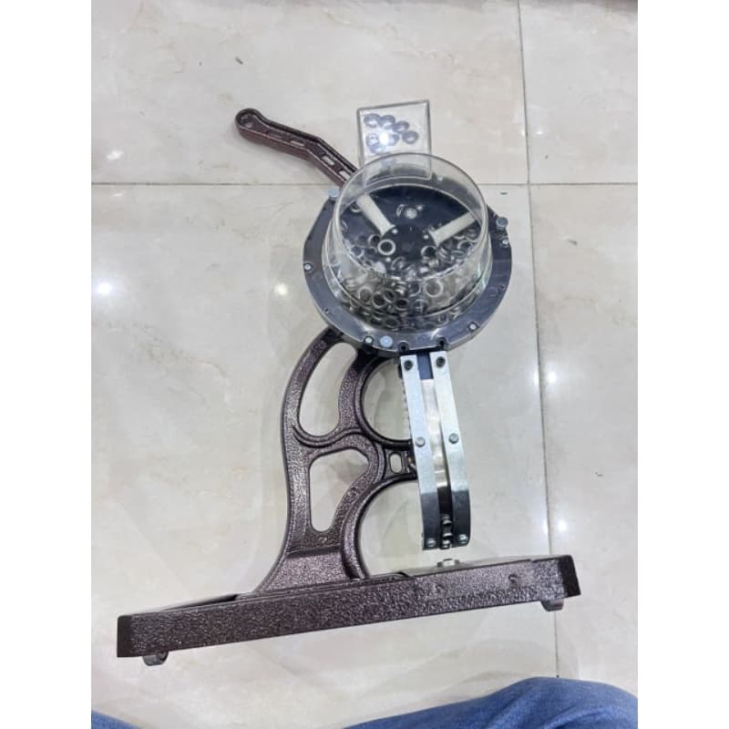 Máy dập khoen bạt bán tự động Size 10mm Bộ cối hoa sen Tốc độ đóng nhanh Không cần dùng long đền