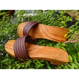 GUỐC GỖ NỮ QUAI NGANG THỜI TRANG- GUỐC GỖ SỈ TOÀN QUỐC- GUỐC GỖ TRUYỀN THỐNG- GUỐC GỖ NAM BỘ 2