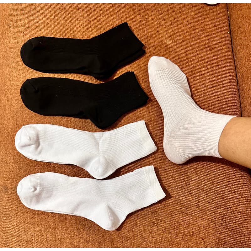 Tất Cổ Cao Vớ Trơn Nam Nữ Màu Đen Trắng Phong Cách Basic, Tất Vớ Công Sở Đi Giày Tây Cotton Cao Cấp - Camcamvintage