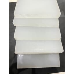 Thớt Nhựa Trắng PP dày 2cm dùng để kê đục làm đồ da, đồ thủ công, đồ bế da, kê chặt giày 1