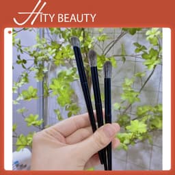 Cọ đầu vát đánh sống mũi tạo khối giúp mũi thanh thoát thon gọn dành cho makeup cá nhân chuyên nghiệp - Hity Beauty 1